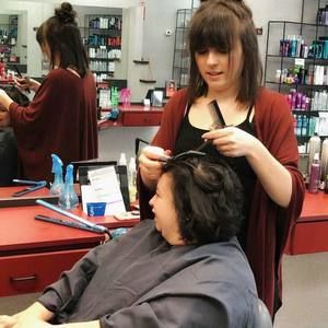 Meet your Posher, Mackenzie